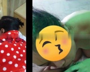 Anh chơi nhẹ thôi em đang call với mẹ đó